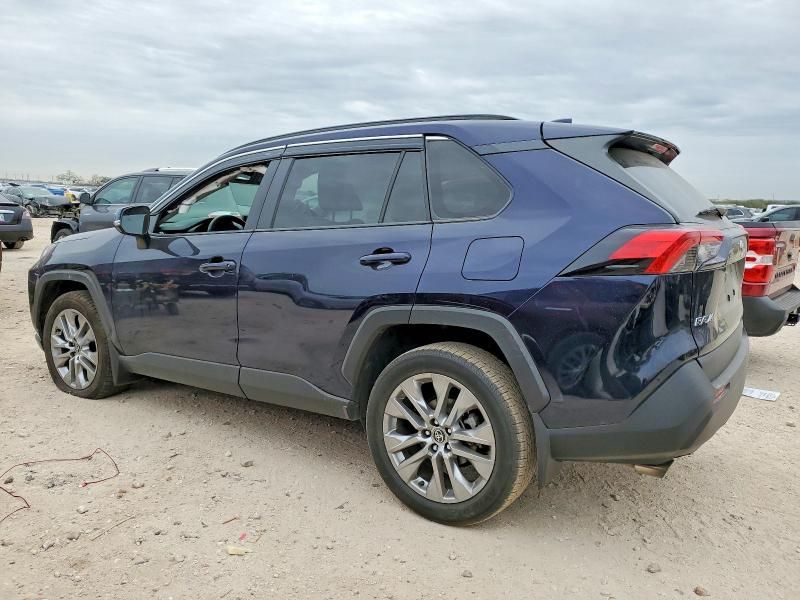 2022 Toyota Rav4 xle Premium