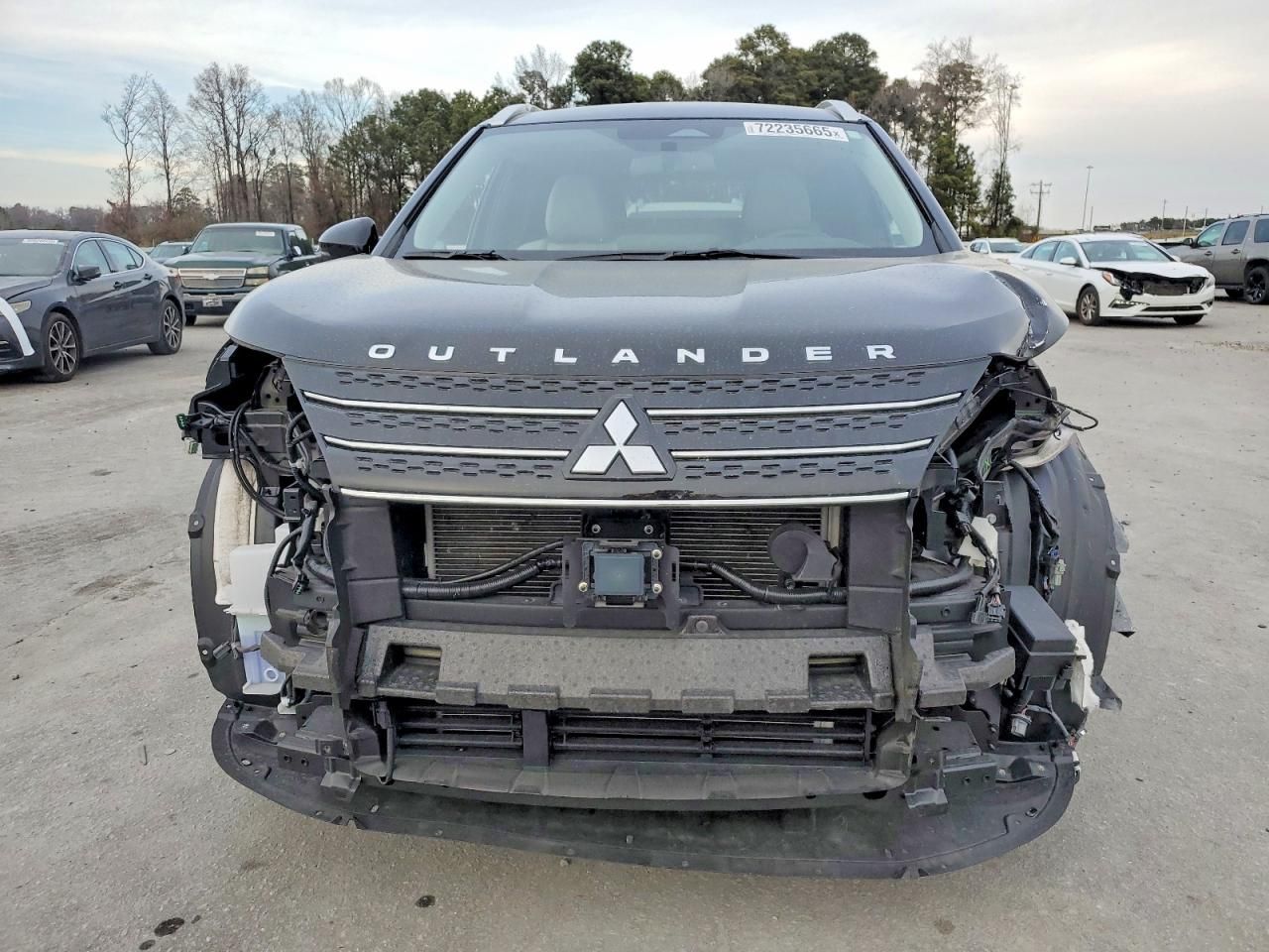 2023 Mitsubishi Outlander sel