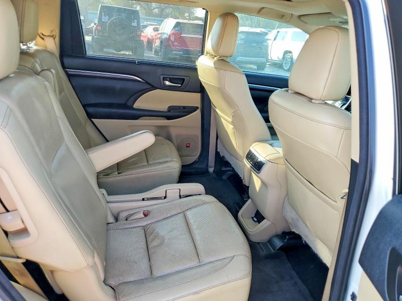 2016 Toyota Highlander Limited