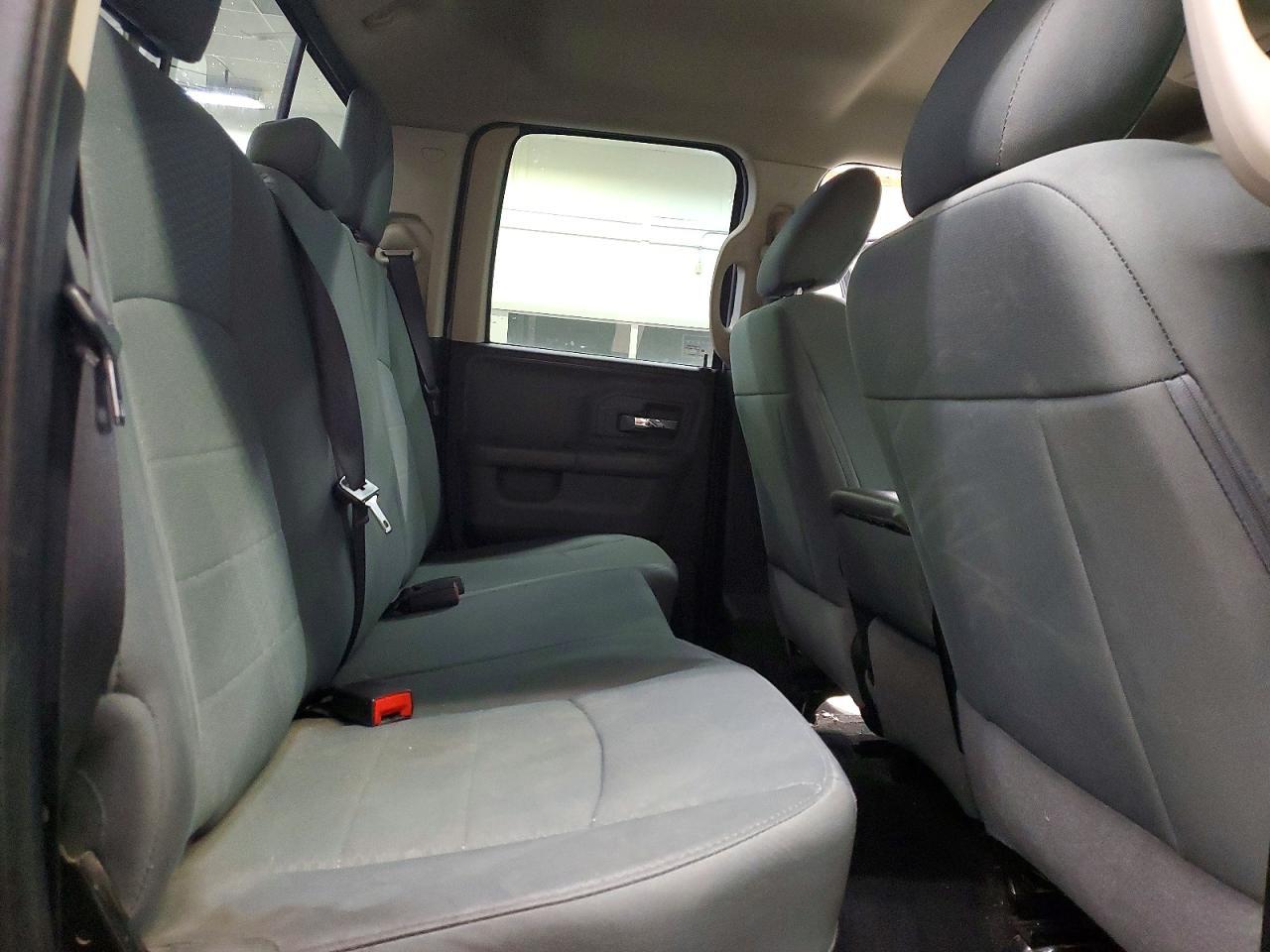 2016 Dodge Ram 1500 slt