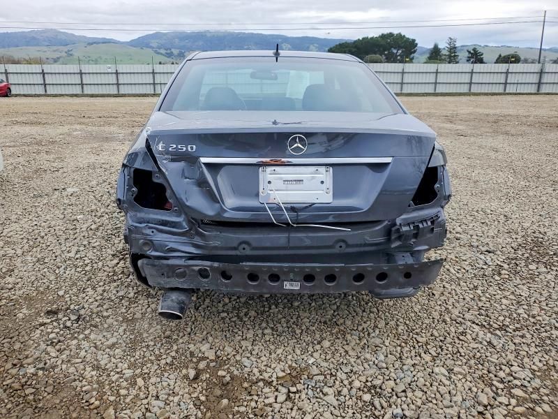 2014 Mercedes-Benz C 250