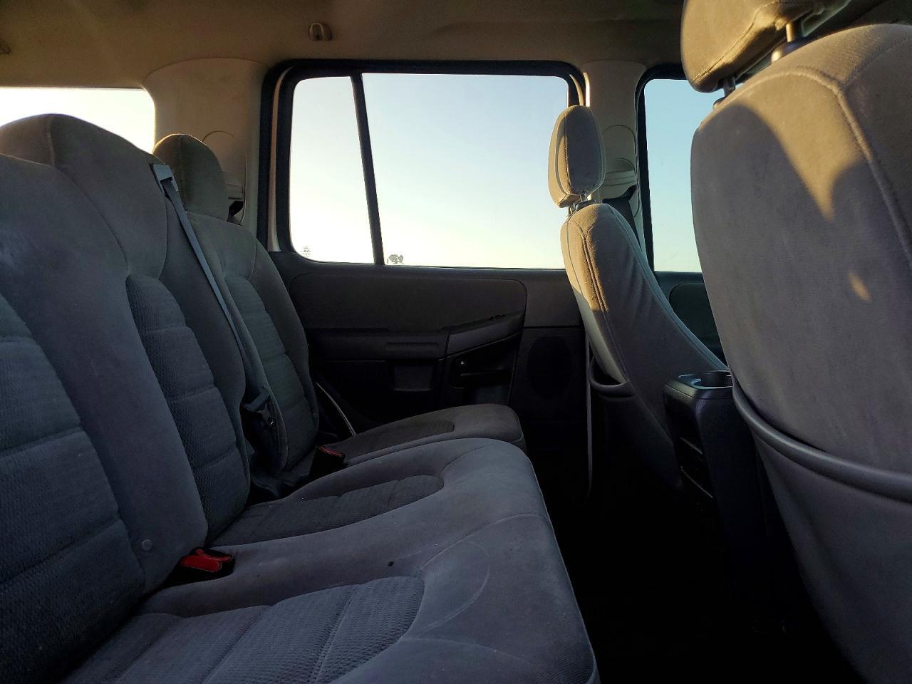 2005 Ford Explorer xlt