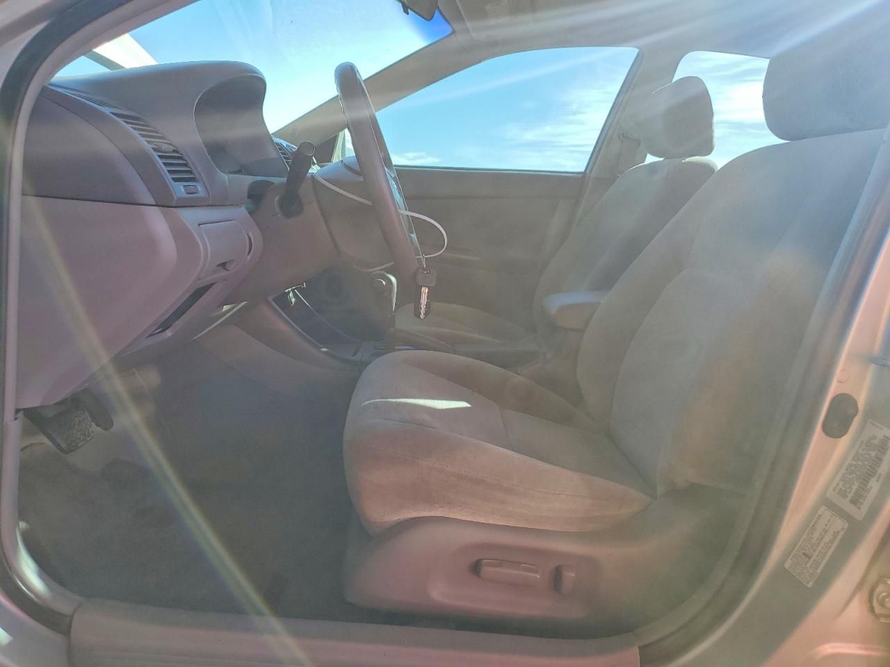 2003 Toyota Camry le