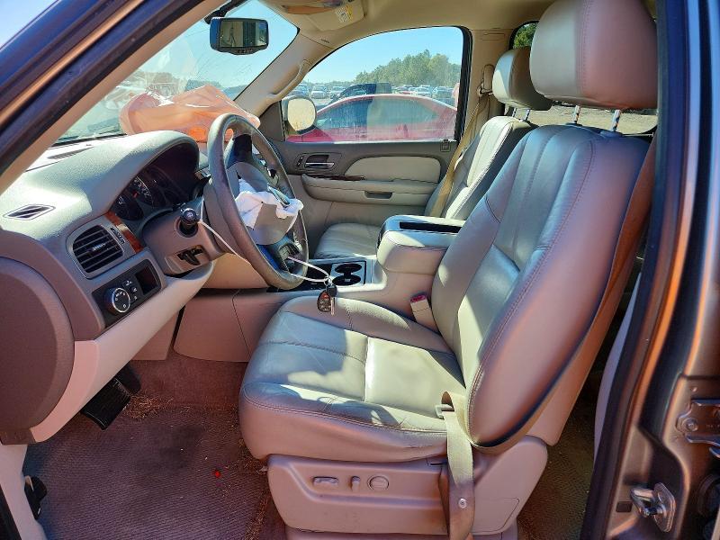 2009 Chevrolet Suburban C1500 lt