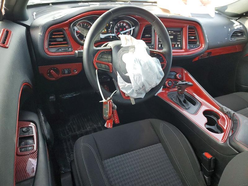 2020 Dodge Challenger sxt