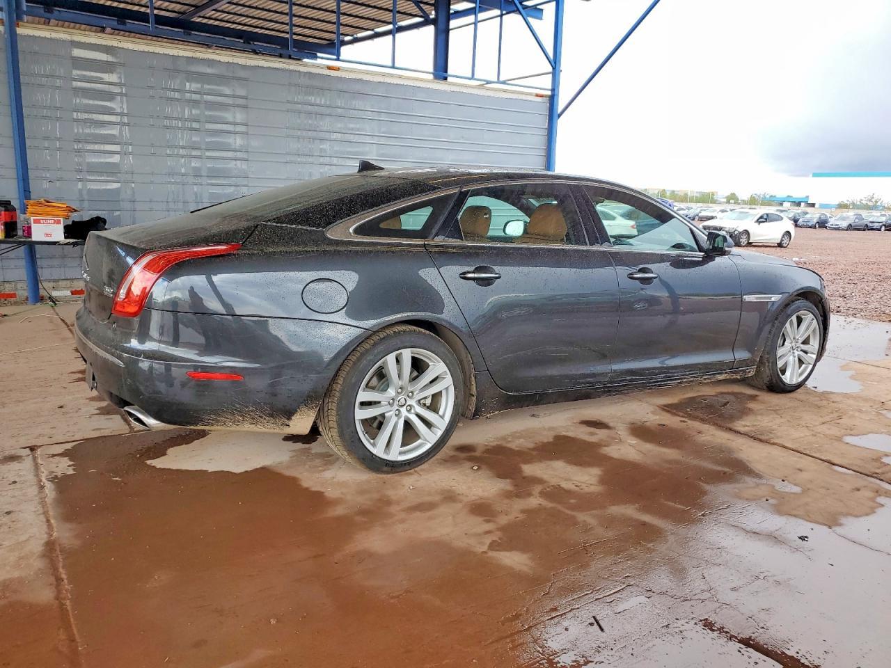 2013 Jaguar Xjl Portfolio