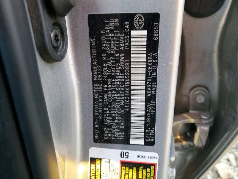 2022 Toyota Camry le