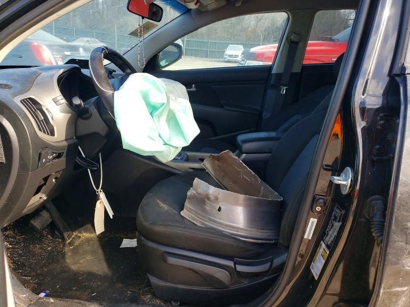 2014 KIA Sportage lx