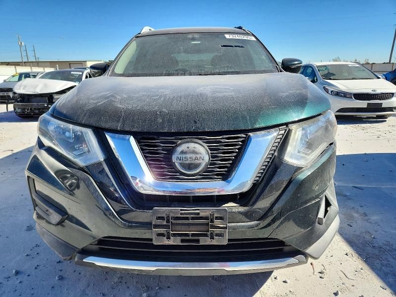 2018 Nissan Rogue sv
