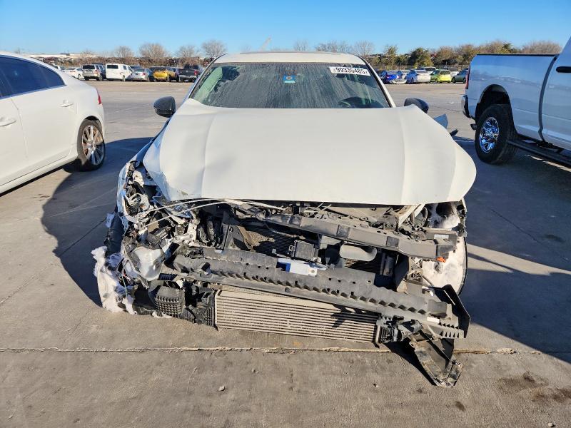 2021 Nissan Altima sr