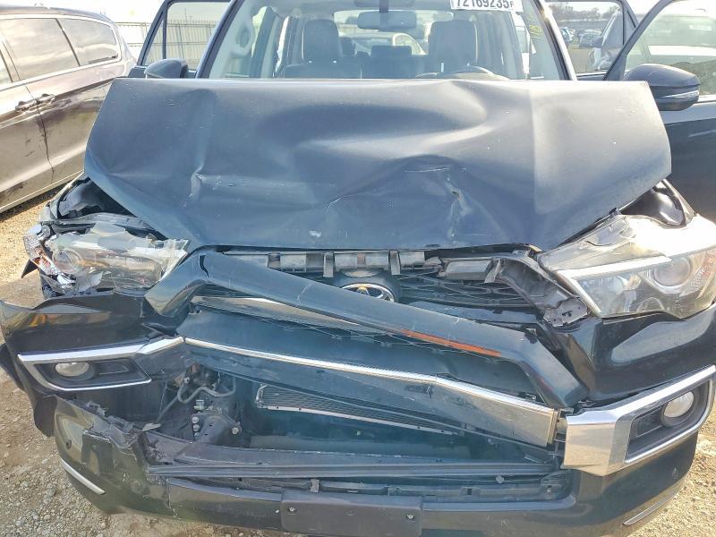 2017 Toyota 4runner SR5