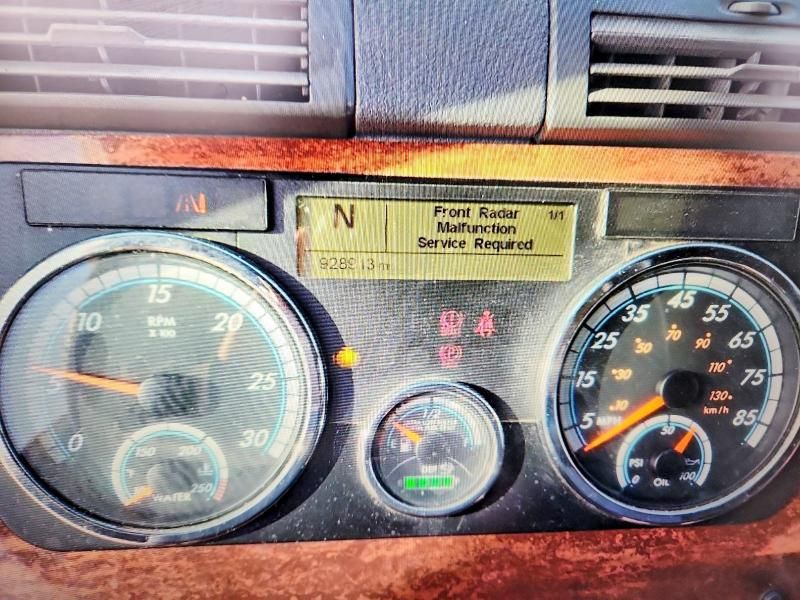 2017 Freightliner Cascadia 125 Semi Truck