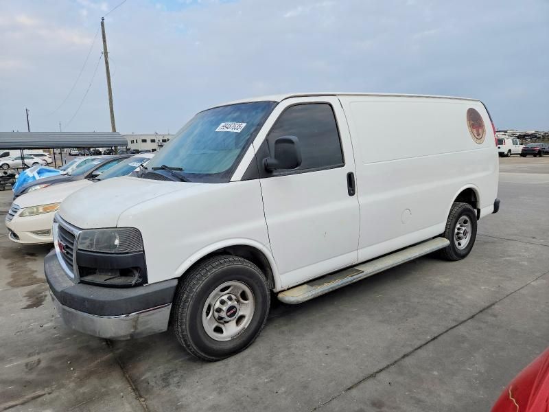 2017 GMC Savana 2500 Delivery van