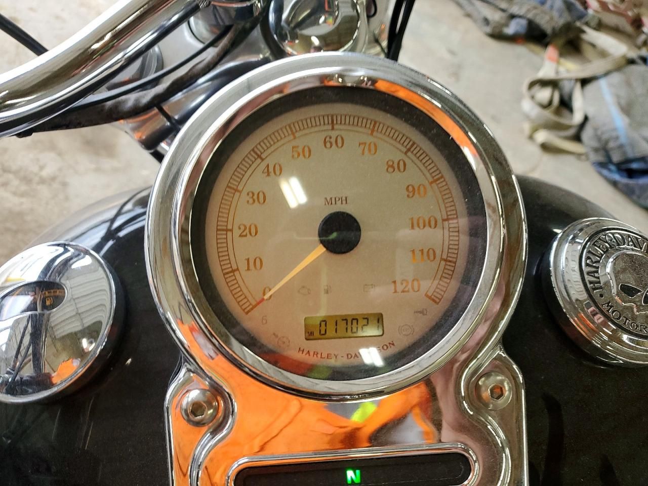 2010 Harley-Davidson Fxdc