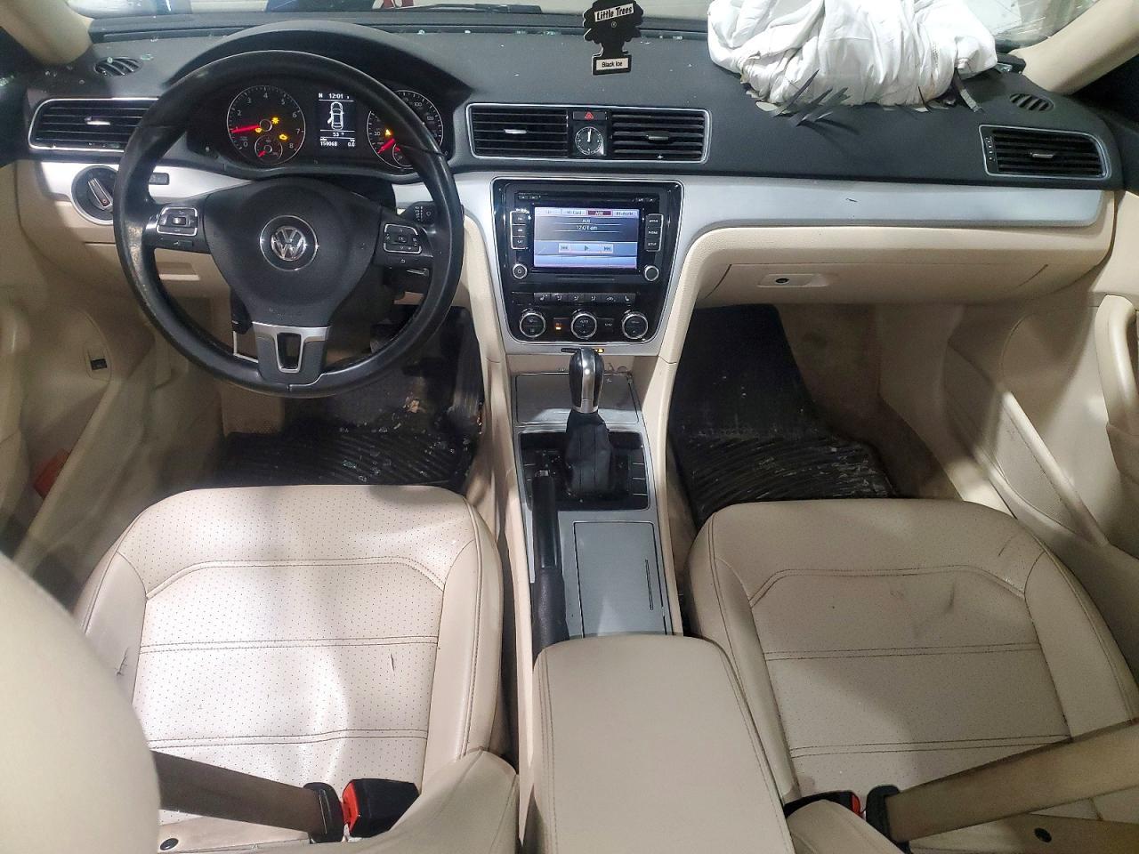 2012 Volkswagen Passat se