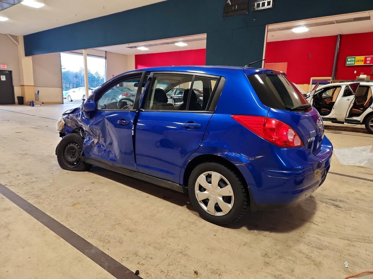 2012 Nissan Versa s