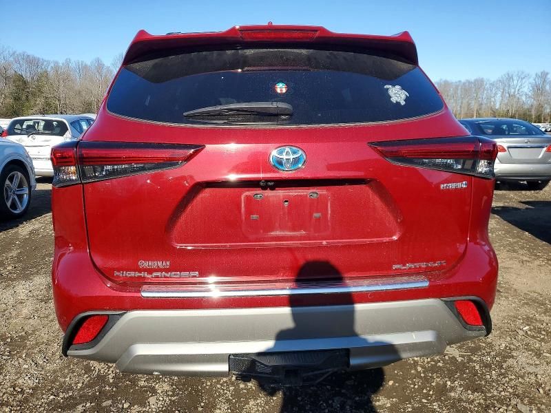 2021 Toyota Highlander Hybrid Platinum
