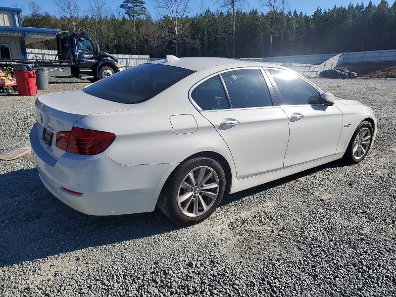 2015 BMW 528 i