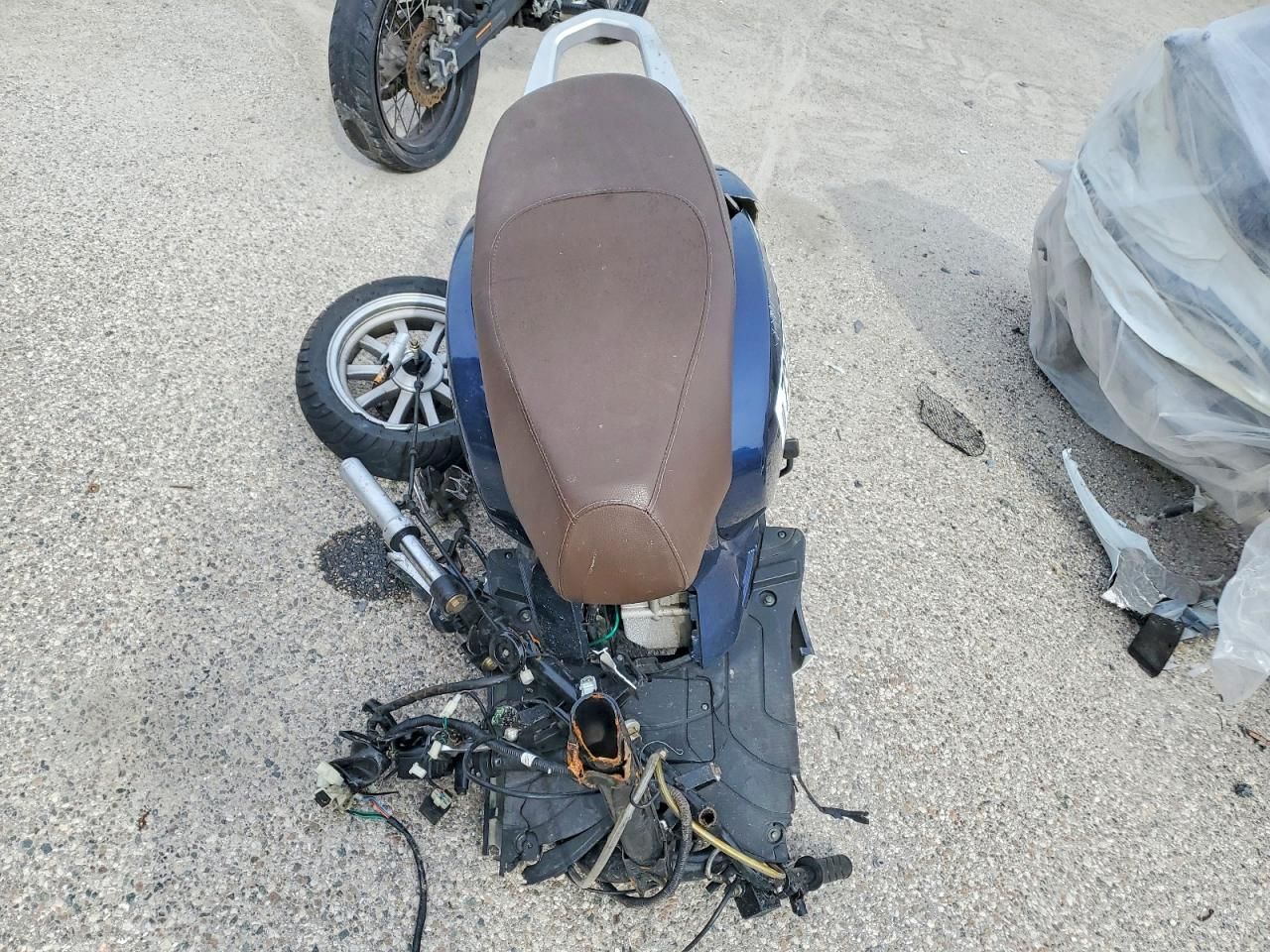 2022 Genuine Scooter Co. Urbano 200I