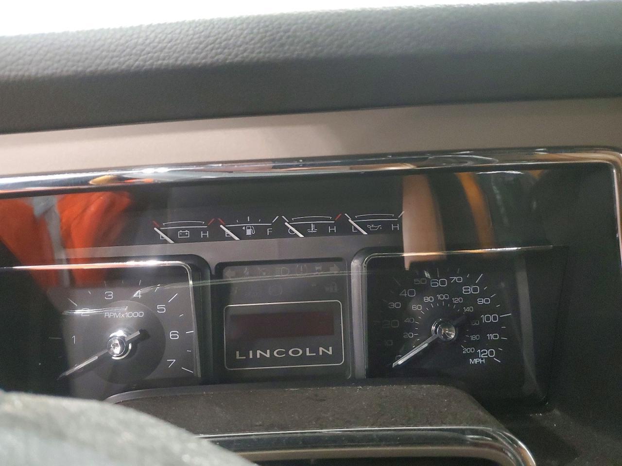 2014 Lincoln Navigator