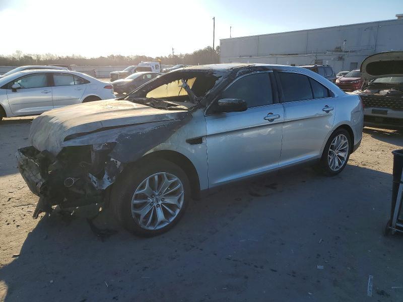 2016 Ford Taurus Limited