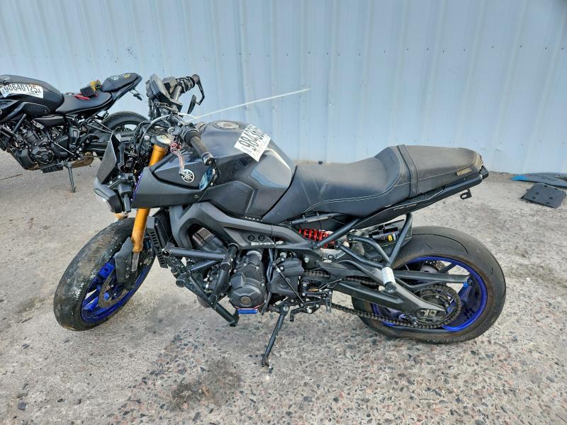 2014 Yama FZ09
