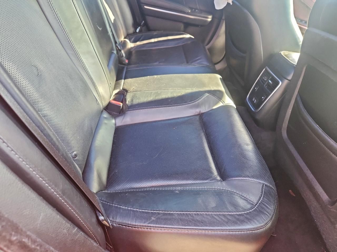 2017 Dodge Charger sxt