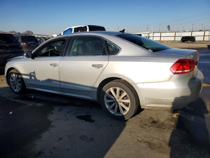 2012 Volkswagen Passat sel