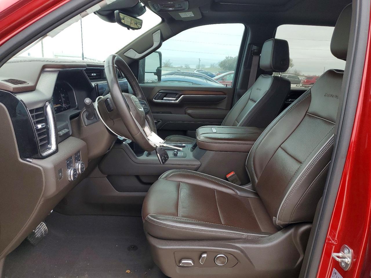 2024 GMC Sierra K2500 Denali