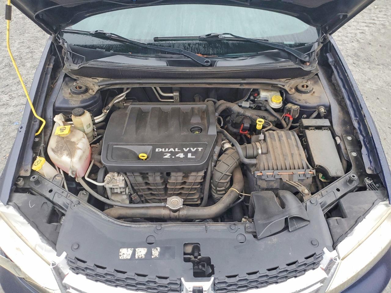 2014 Dodge Avenger se