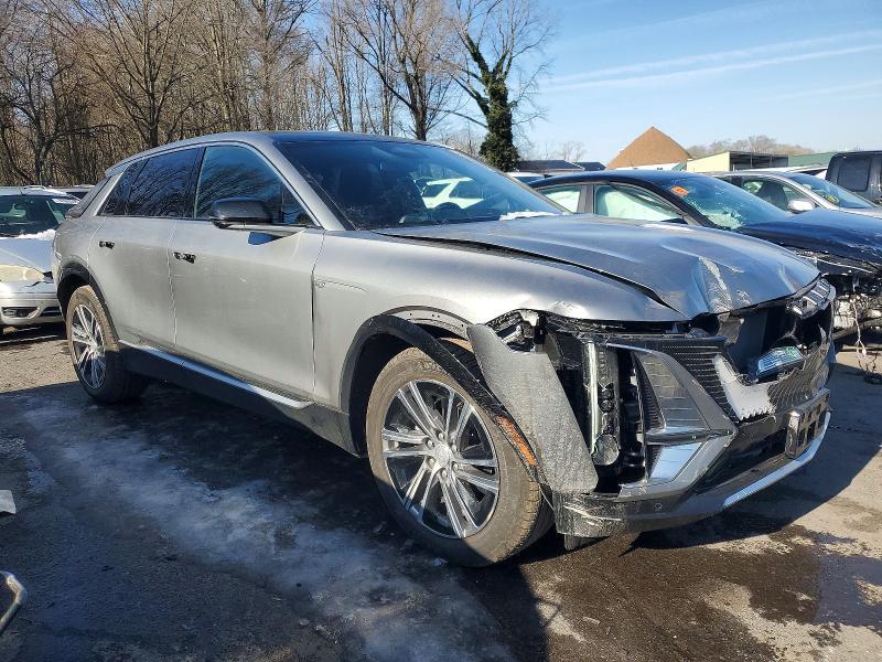 2025 Cadillac Lyriq Luxury