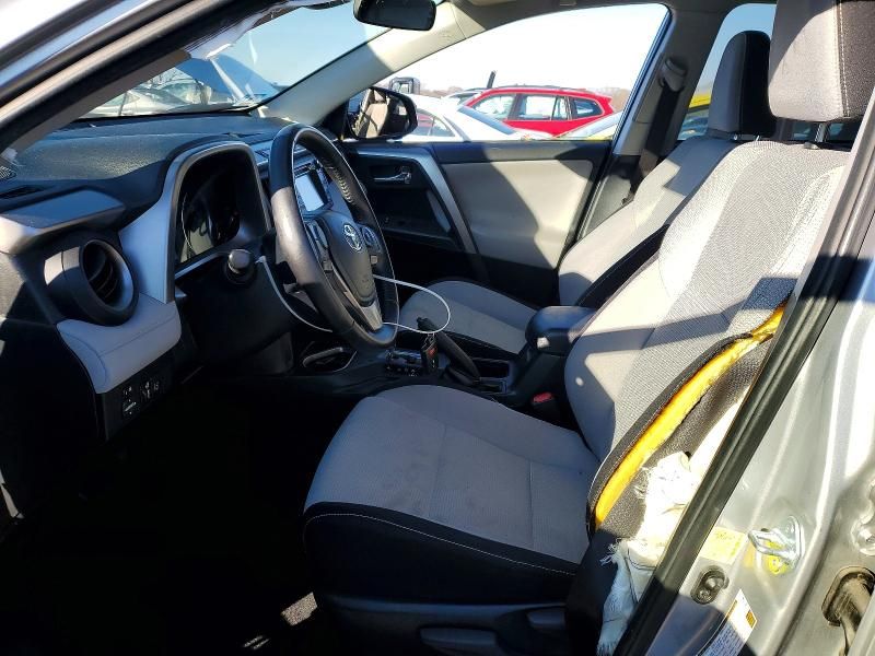 2017 Toyota Rav4 hv le