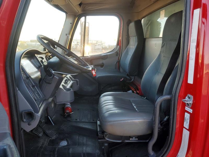2015 Freigliner 2015 Freightliner Business Class M2 Refrigerated B