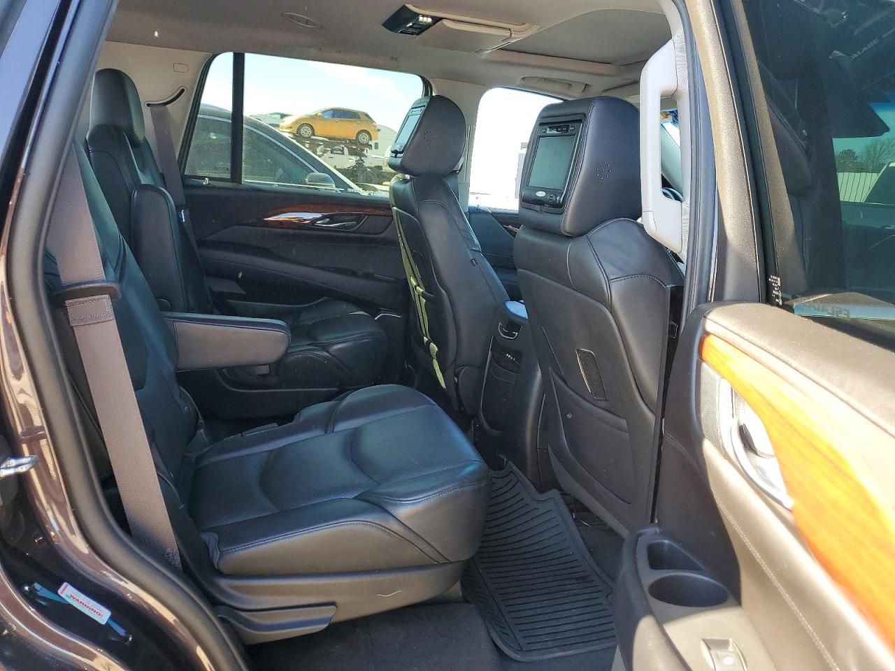 2015 Cadillac Escalade Luxury