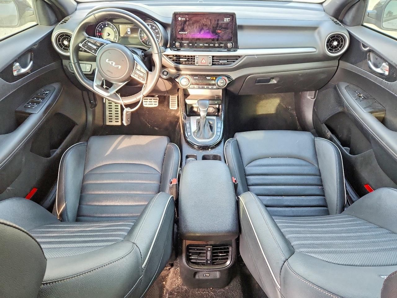 2022 KIA Forte gt Line