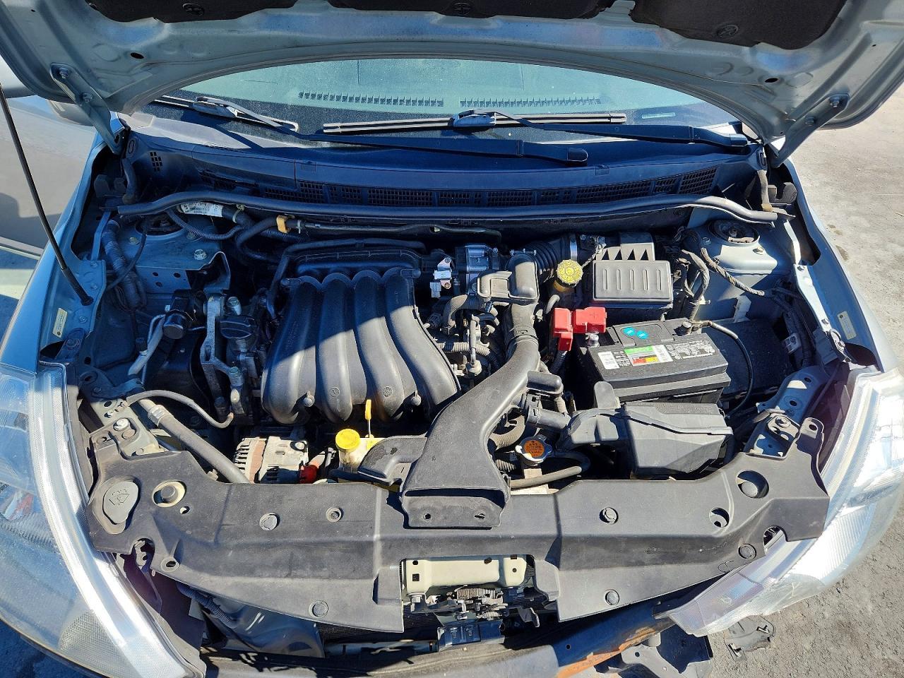 2012 Nissan Versa s