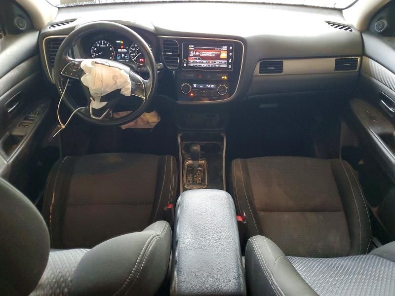 2018 Mitsubishi Outlander se