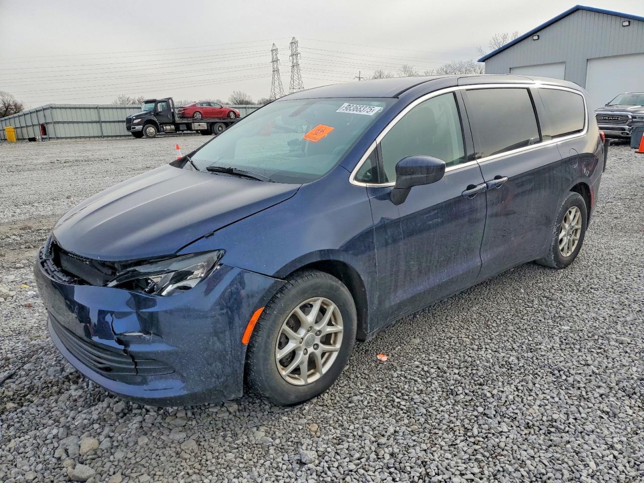2017 Chrysler Pacifica lx