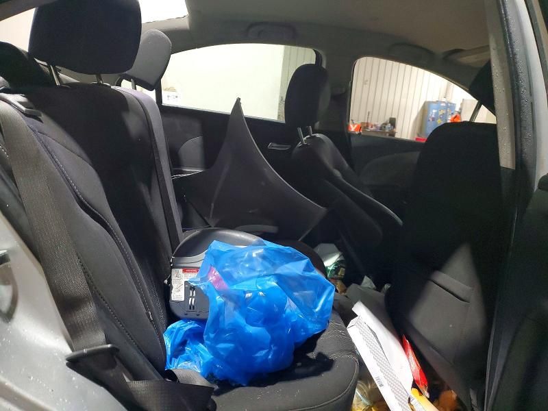 2014 Chevrolet Sonic lt