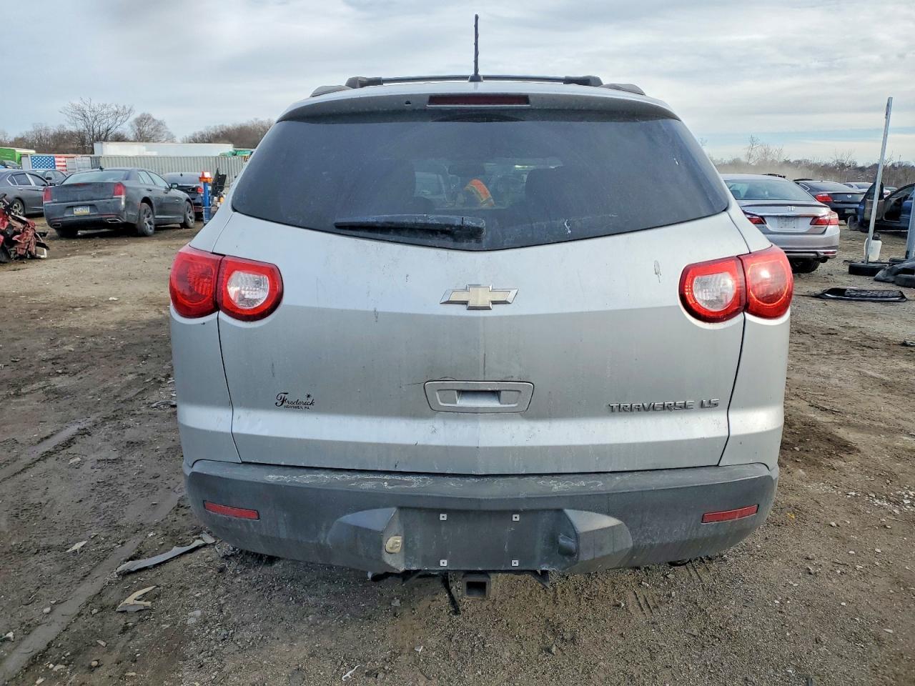 2011 Chevrolet Traverse ls