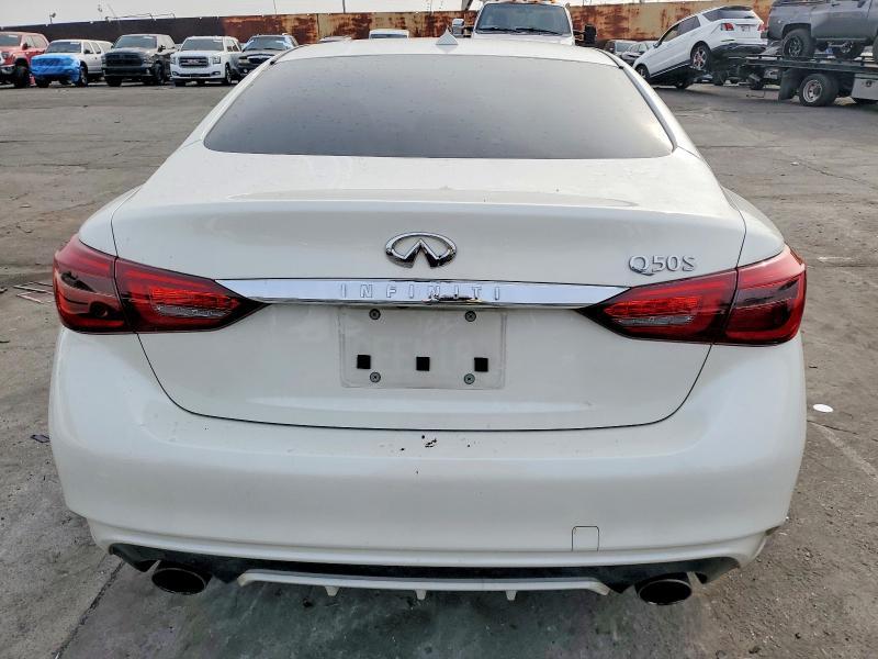 2018 Infiniti Q50 Luxe