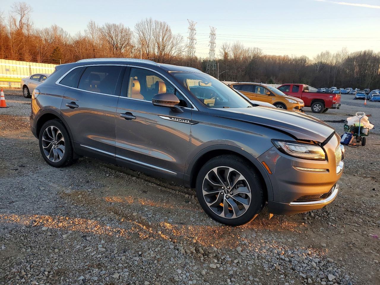 2021 Lincoln Nautilus Reserve