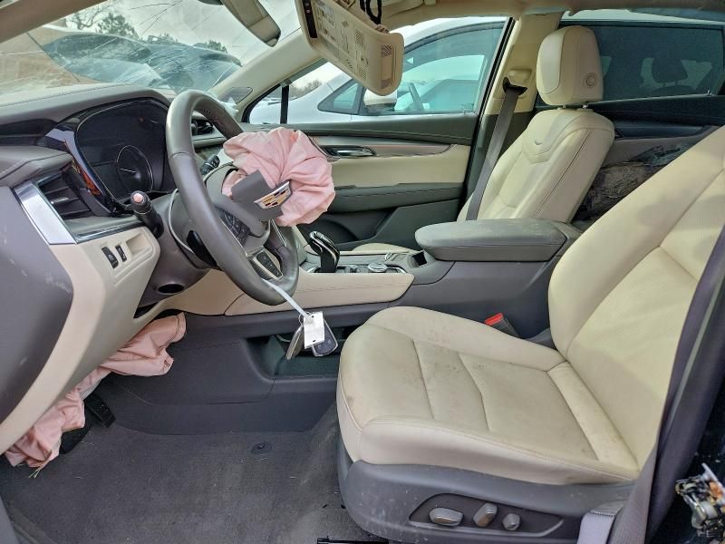 2021 Cadillac XT5 Premium Luxury