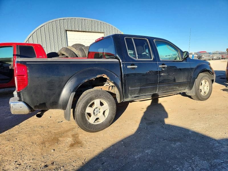 2005 Nissan Frontier Crew cab le