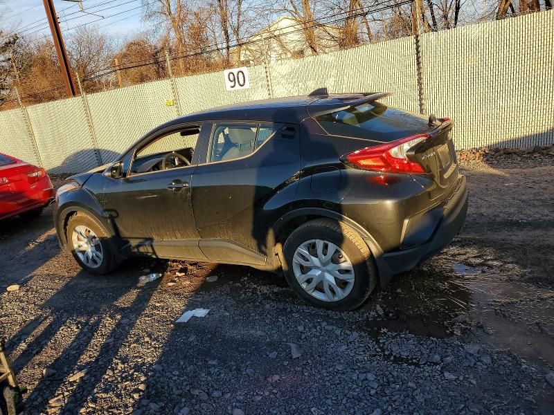2021 Toyota C-hr xle