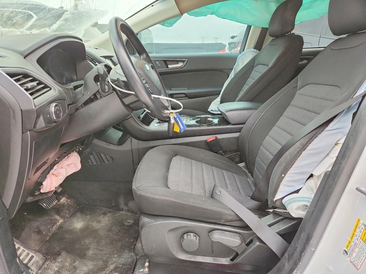 2018 Ford Edge se