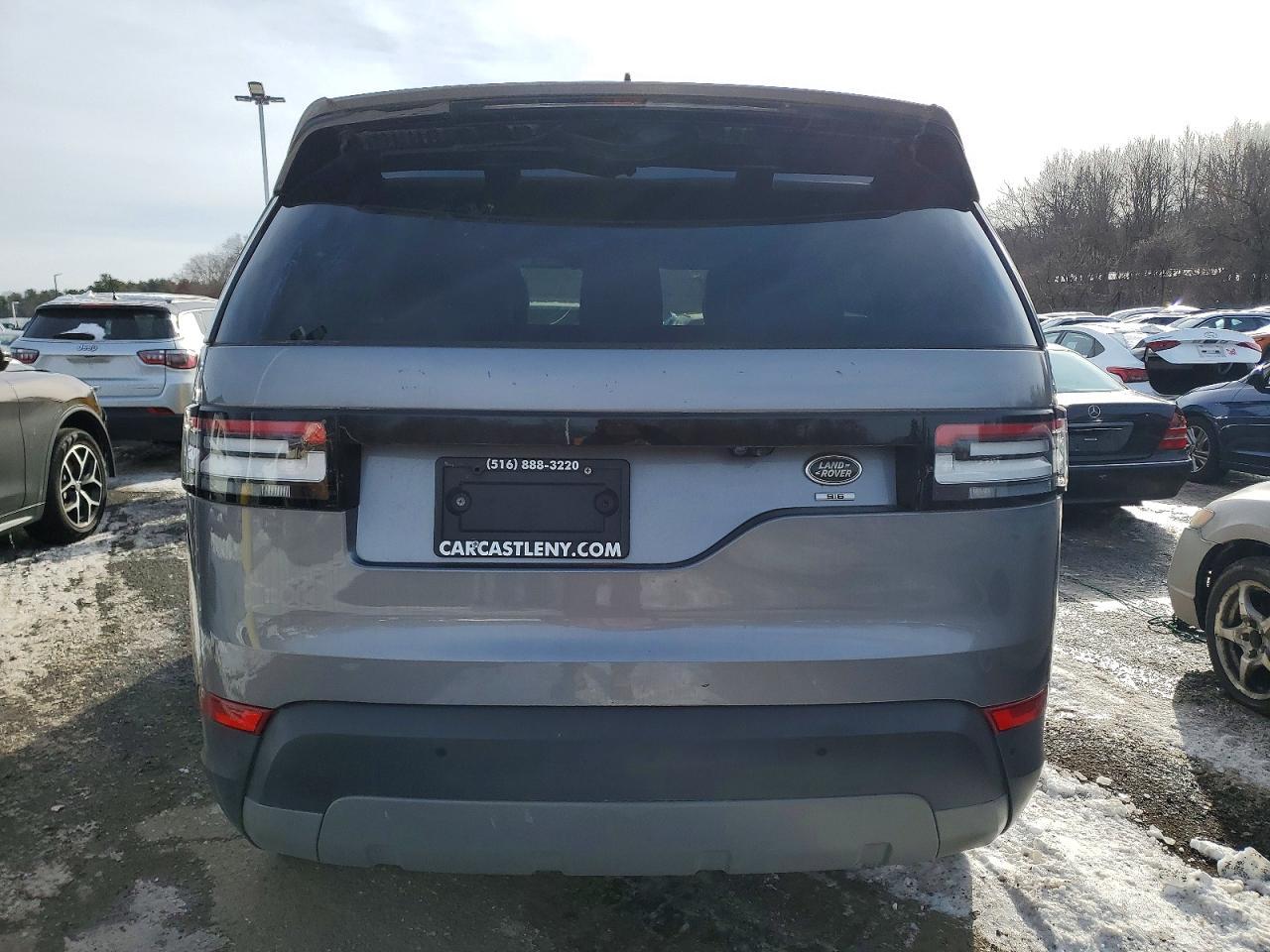 2020 Land Rover Discovery se