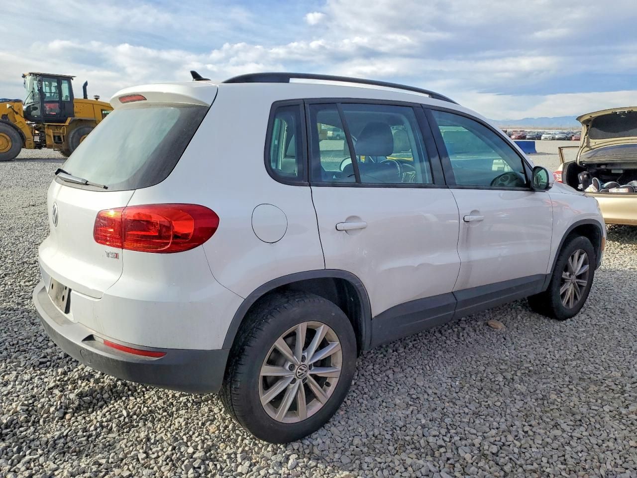 2017 Volkswagen Tiguan s