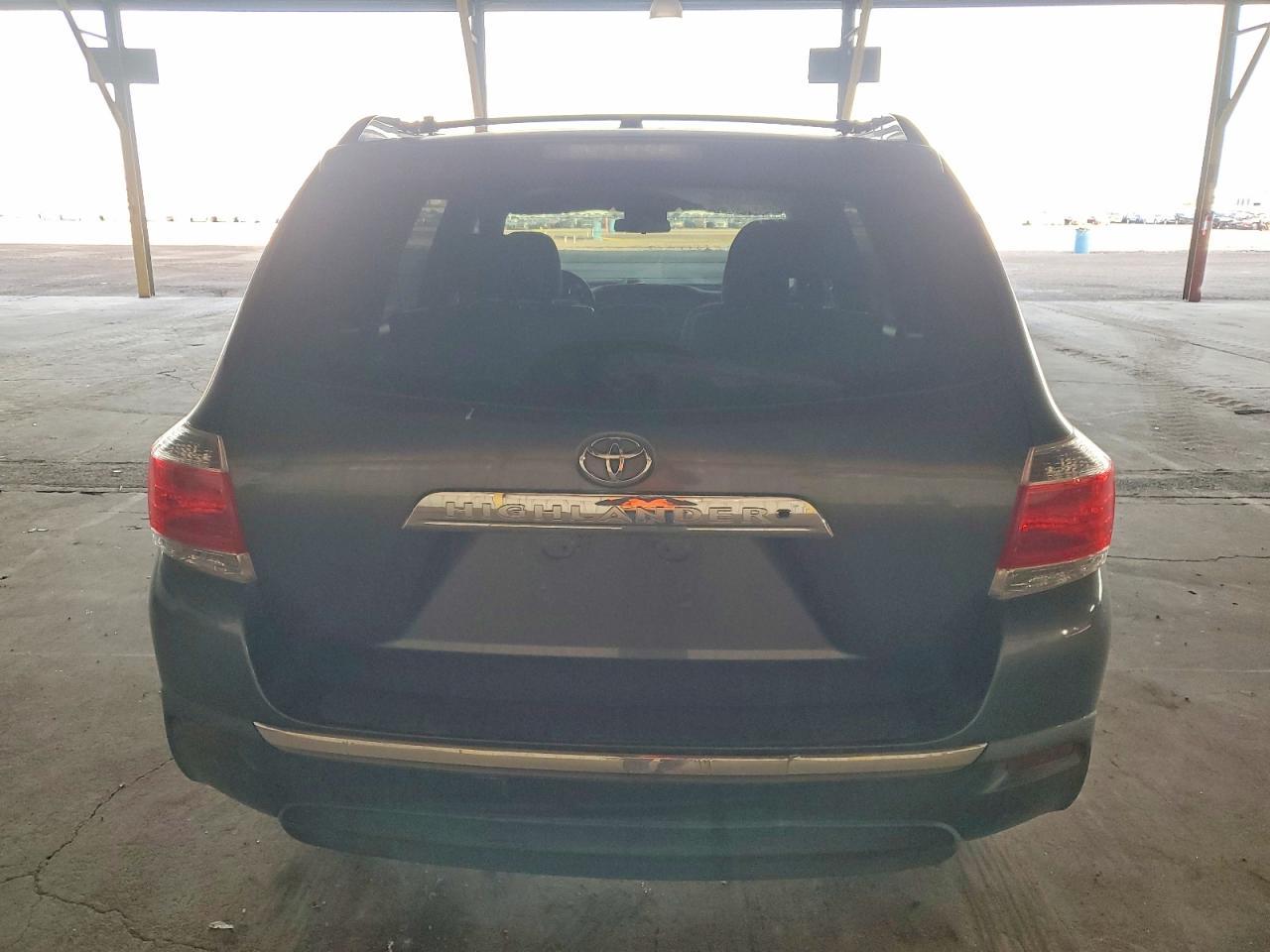 2012 Toyota Highlander Base