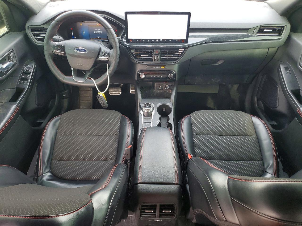 2024 Ford Escape st Line